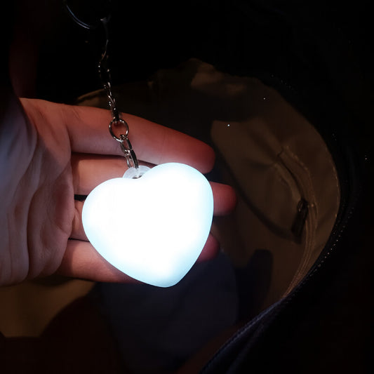LumiHeart™ – Portable Heart-Shaped Touch Light
